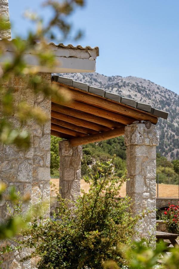 Omalos Village Exterior foto